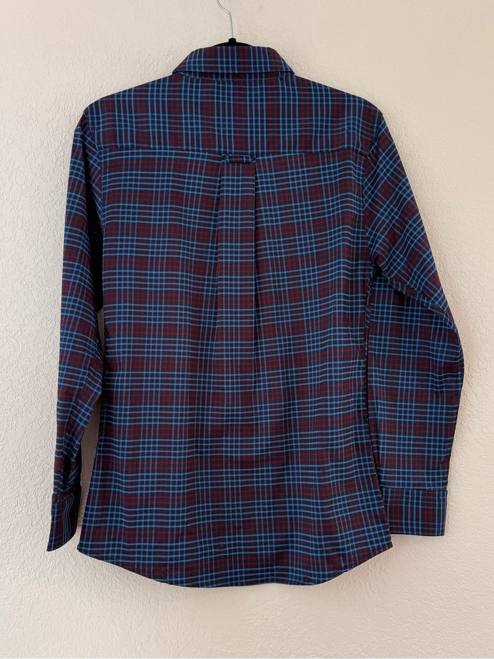 Haggar plaid button down - Picture 4 of 6